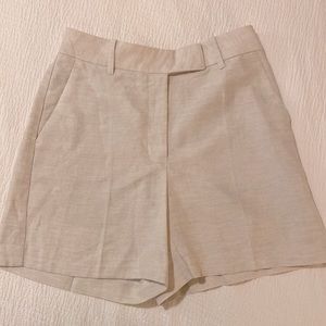 Aritzia The Effortless Linen 5” Shorts SIZE 2